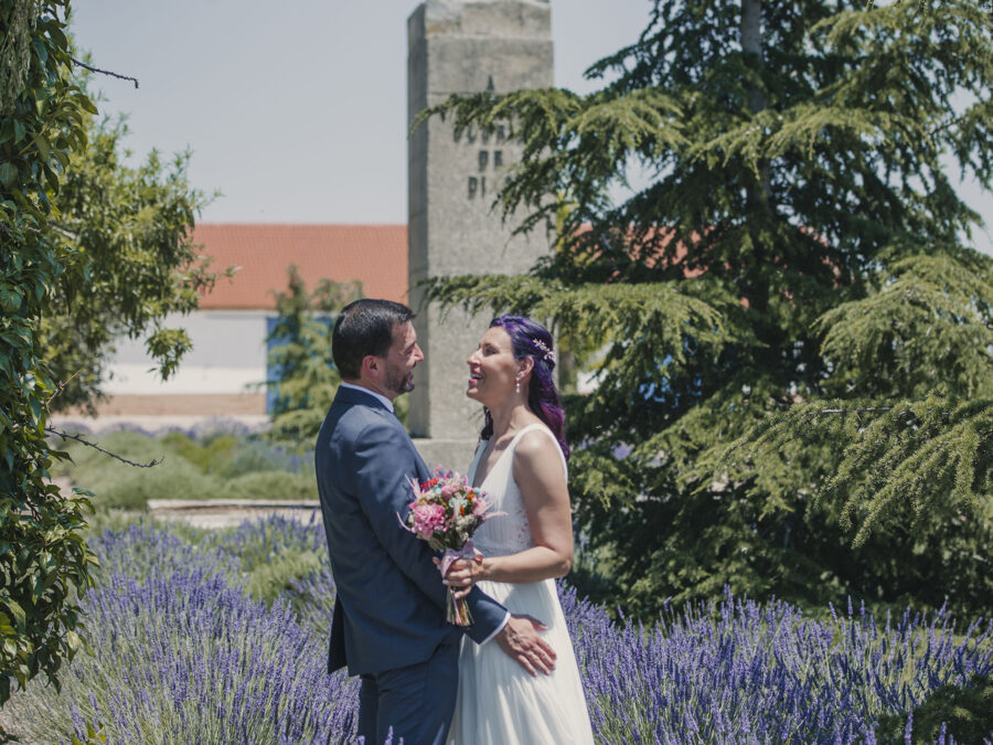 La Boda de Alberto y Cristina en la Aldea Colorada