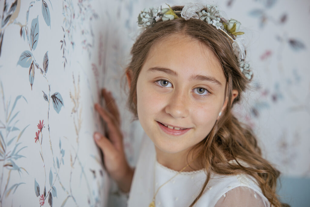 Daniela Comunion 2025 muare 62 1